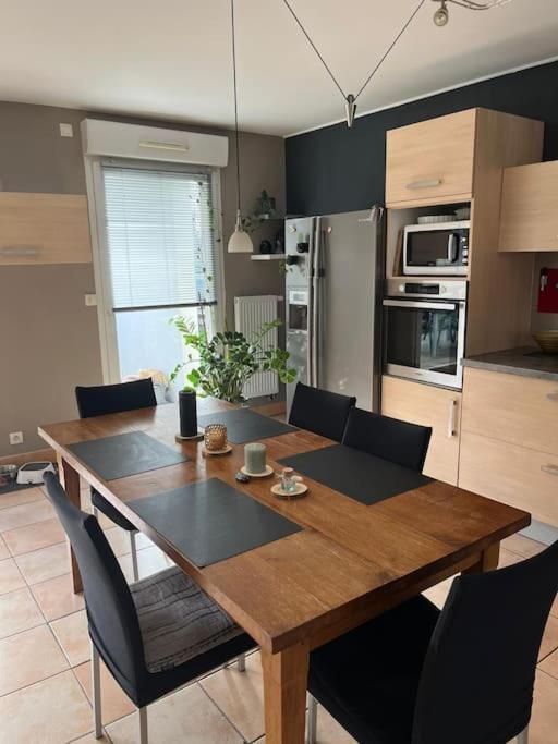 Un Havre De Verdure En Appartement