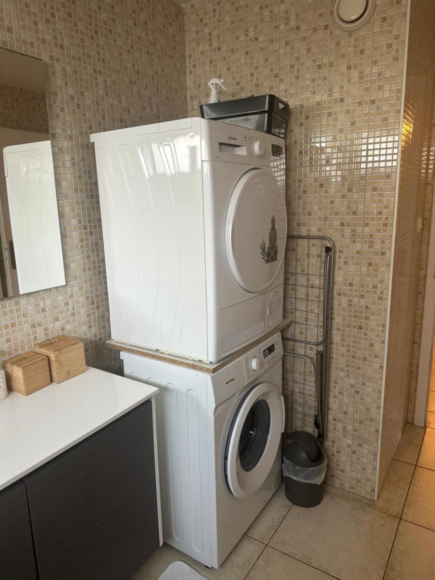 Un Havre De Verdure En Apartment